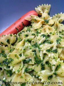 Pâtes aux épinards, saucisse - Bergamote Family