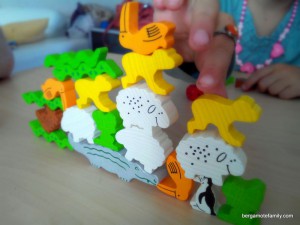 pyramide d'animaux haba - bergamote family (3)