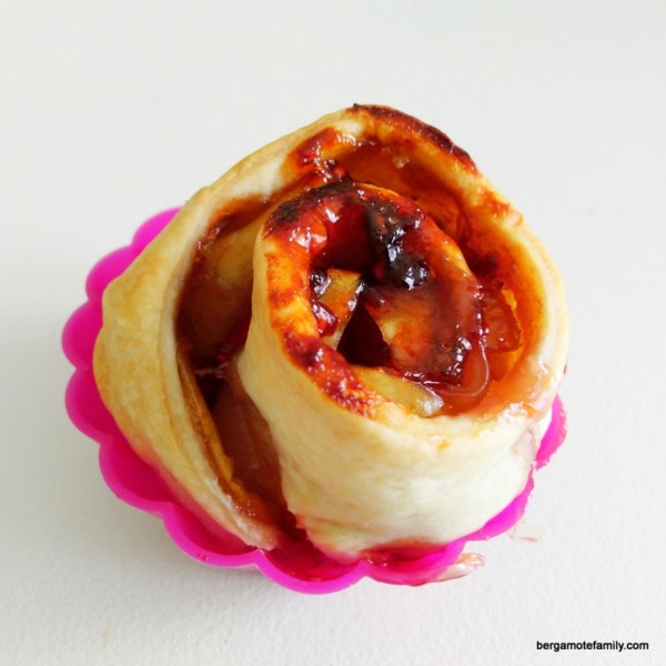 Tartelettes aux pétales de pommes et confiture Bonne Maman