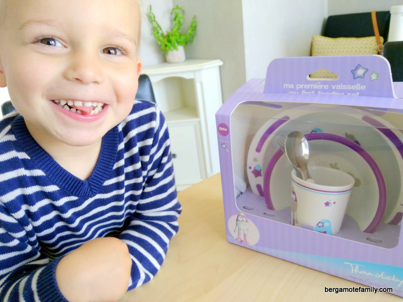 Bien Installe A Table Avec Le Rehausseur Thermobaby Bergamote Family