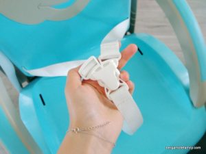 Bien Installe A Table Avec Le Rehausseur Thermobaby Bergamote Family