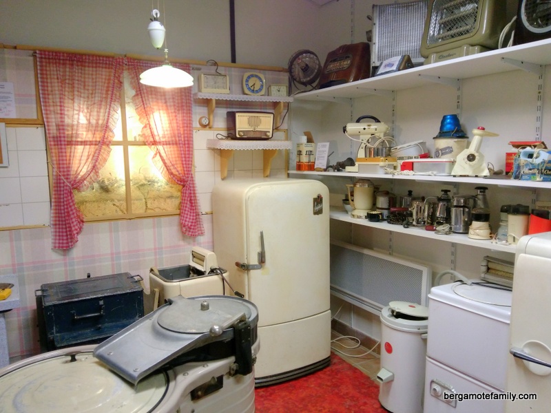 musee-electricite-de-bourgogne-hippolyte-fontaine-bergamote-family-1
