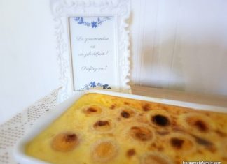 Far aux pêches de vignes jaunes