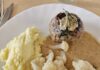 Crépinettes de porc, sauce balsamique, moutarde et crème